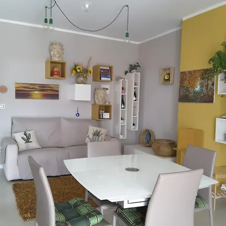 Lucrece Apartment